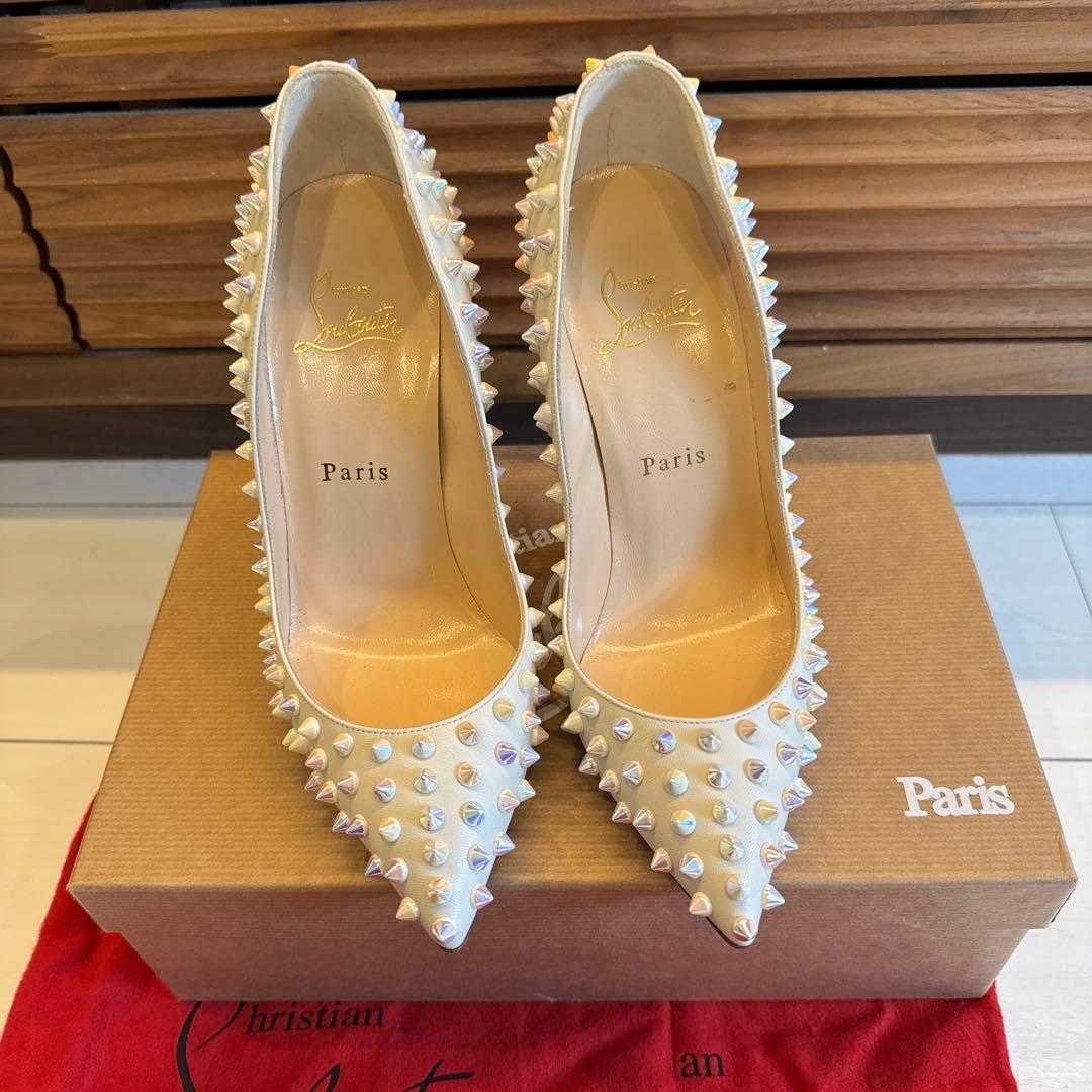 美品　ルブタン　パンプス　ホワイトアイボリー　37