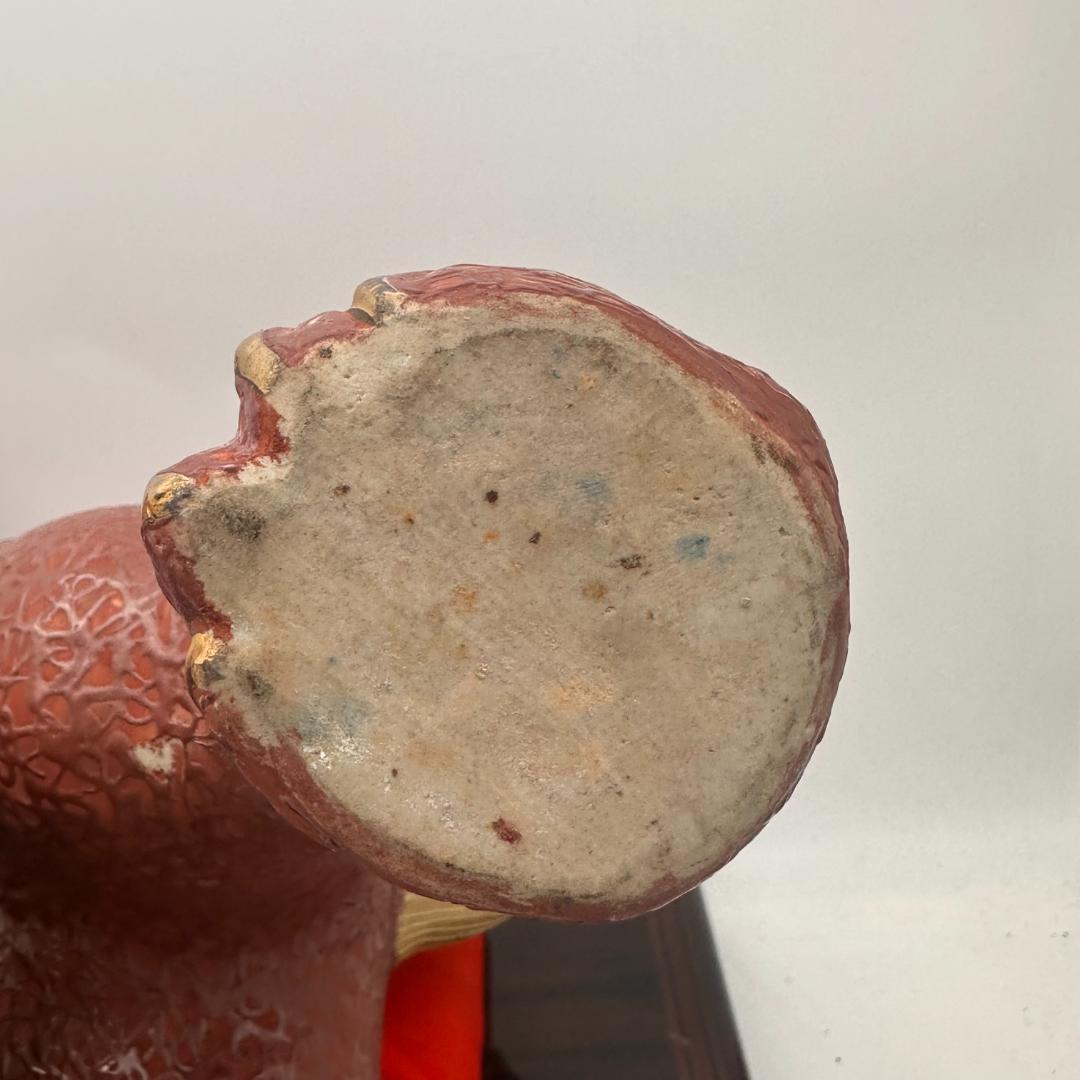 T 九谷焼　玉獅子　花台付き　座布団付き　床の間飾り　金彩　盛絵　色絵　赤獅子