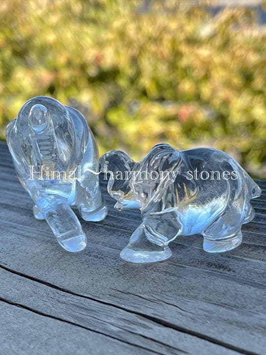 １点物　ガネーシュヒマール産水晶　象の置物