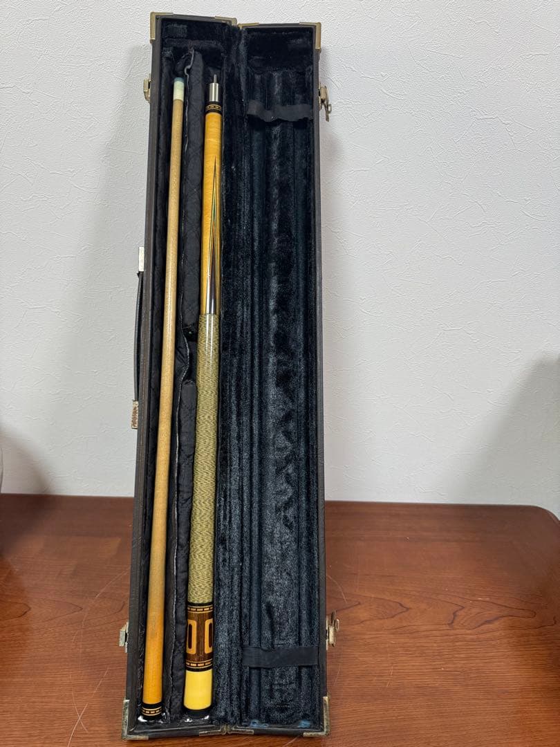 ビリヤード　【現状渡し品】 ビリヤード キュー　箱付き