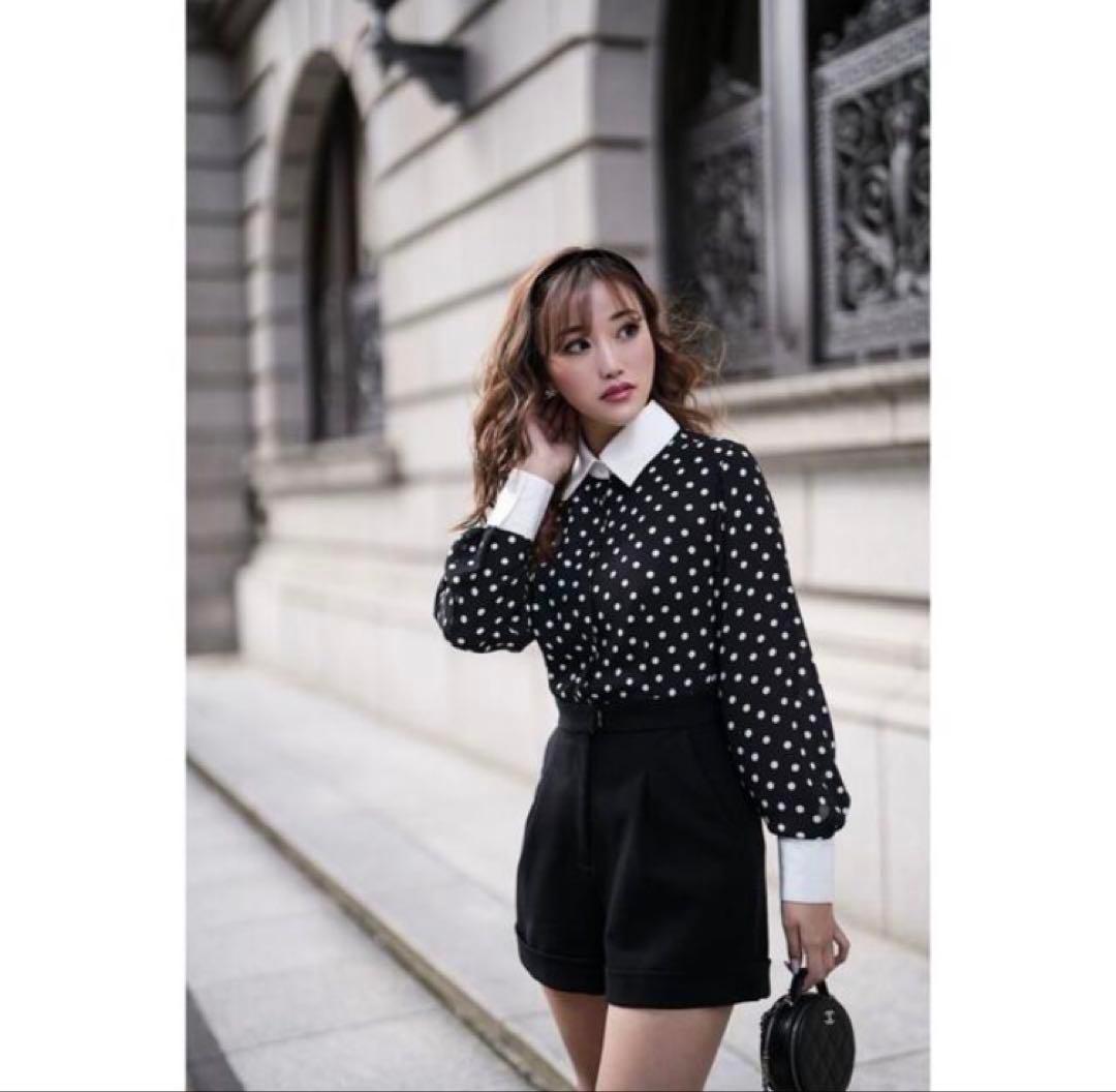 akinyan　激レア❣️ sheller ドットシャツオールインワン