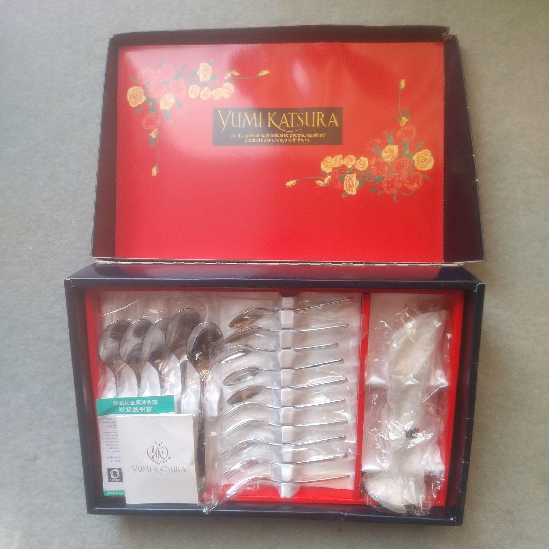 YUMI KATSURA 食器セット ギフトボックス入り