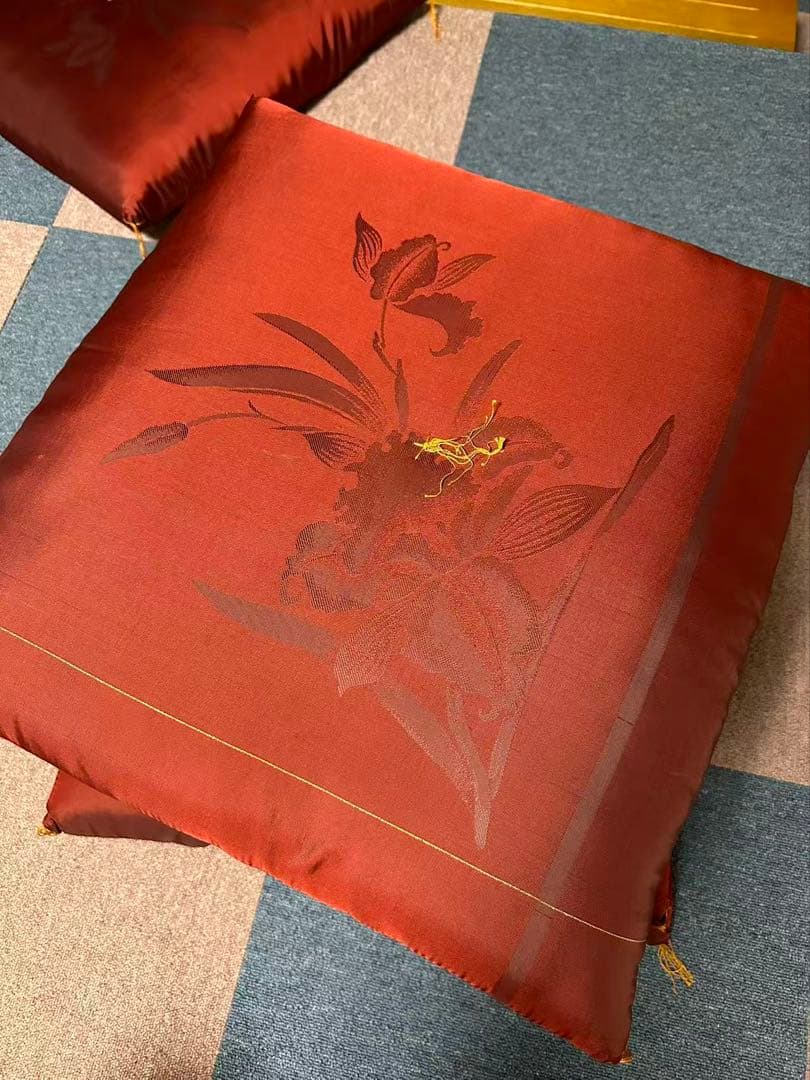 花柄シルク風座布団4枚