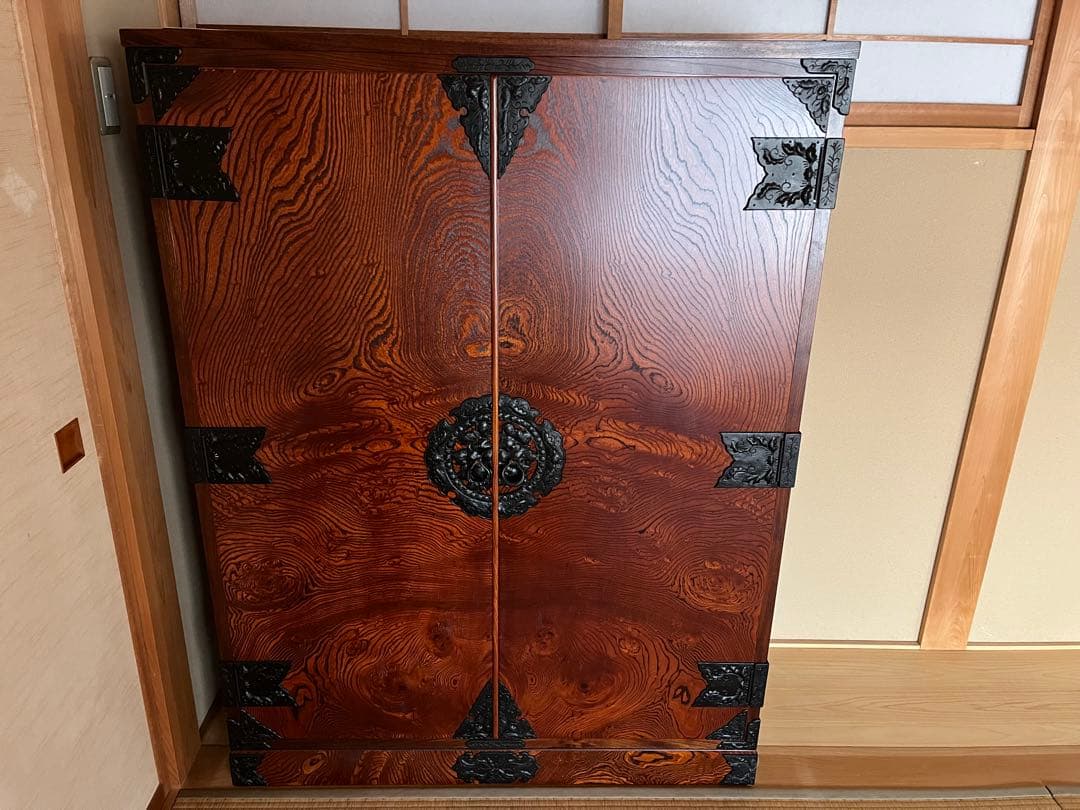 岩谷堂箪笥　民芸家具　和箪笥