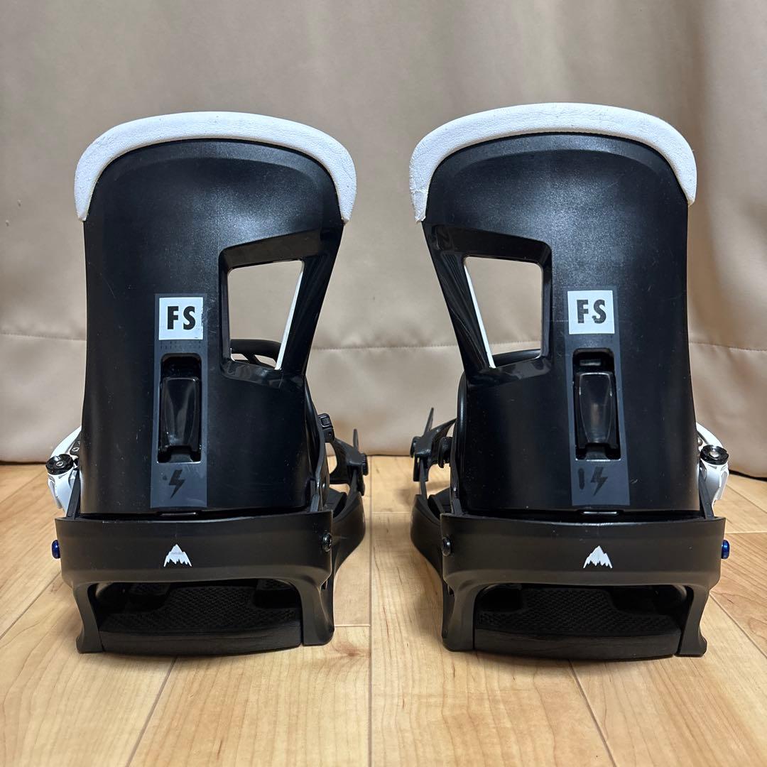 Burtonバートン フリースタイル Re:Flex バインディング