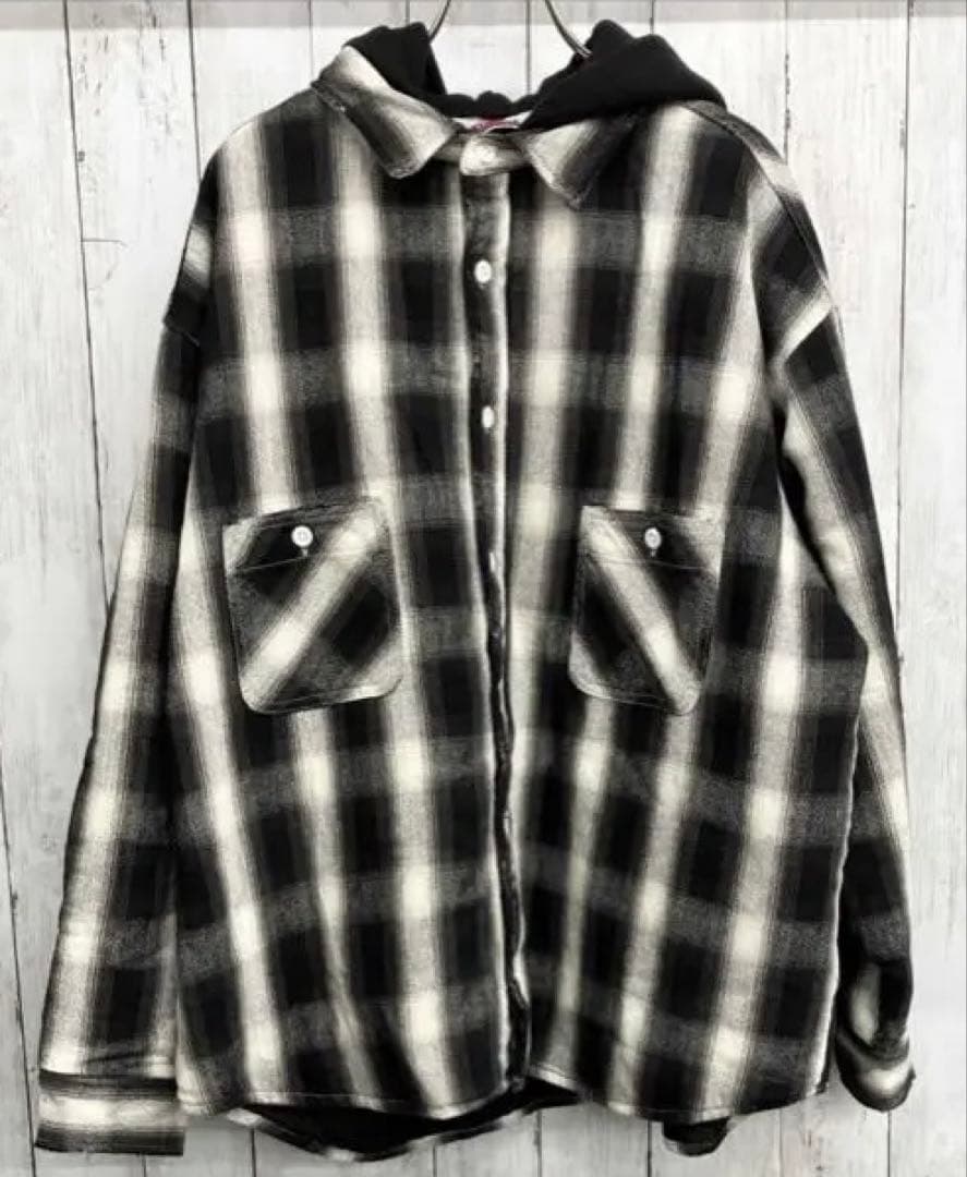 セントマイケルチェックシャツ中綿パーカージャケット(即完売でした)