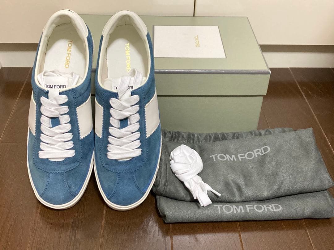 ひろ⭐︎新品 トムフォード レザー スニーカー