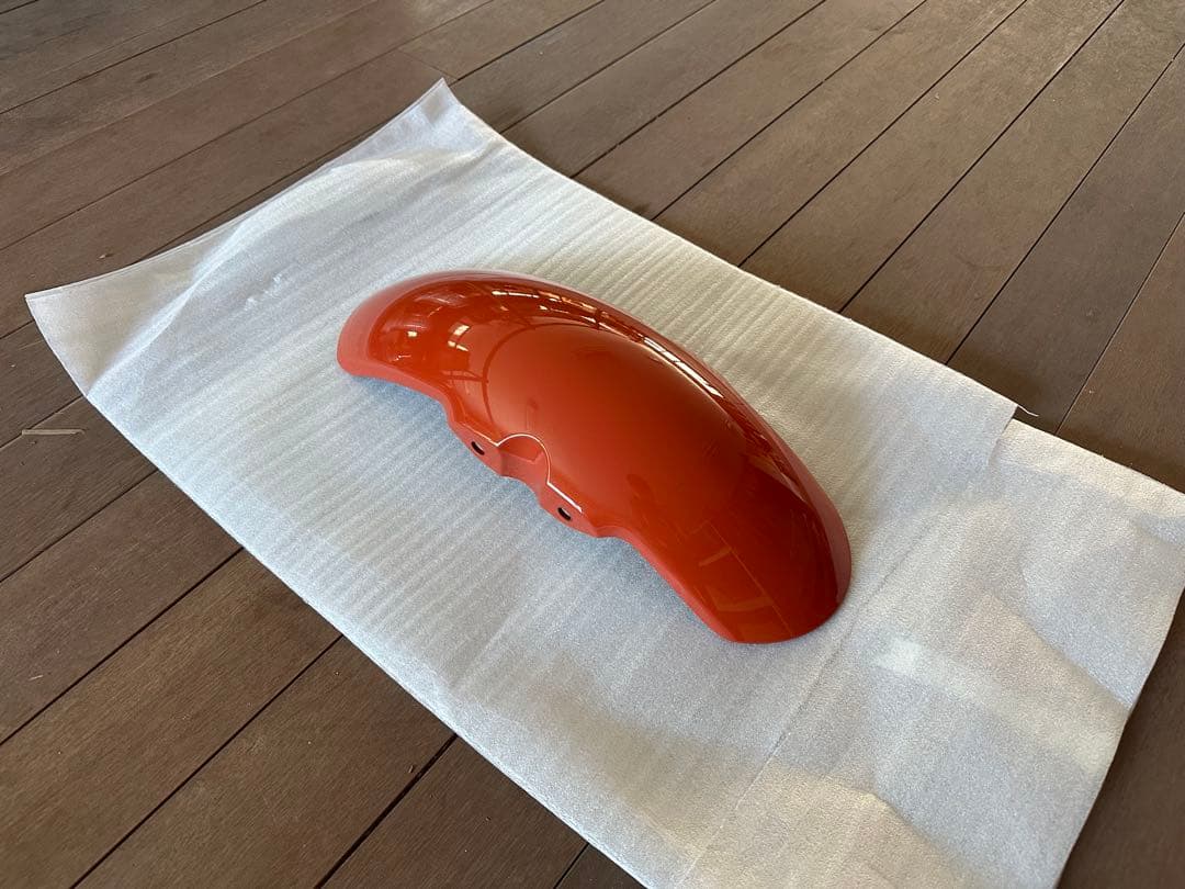 カワサキ　エリミネーター400 パールラヴァオレンジ　フェンダー（フロント）