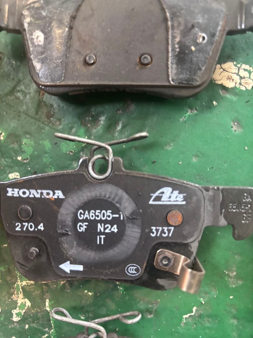 FK8/FL5 TYPE-Rブレーキパッド♥️ほぼ新品♥️残り10mm♥️送料込♥️