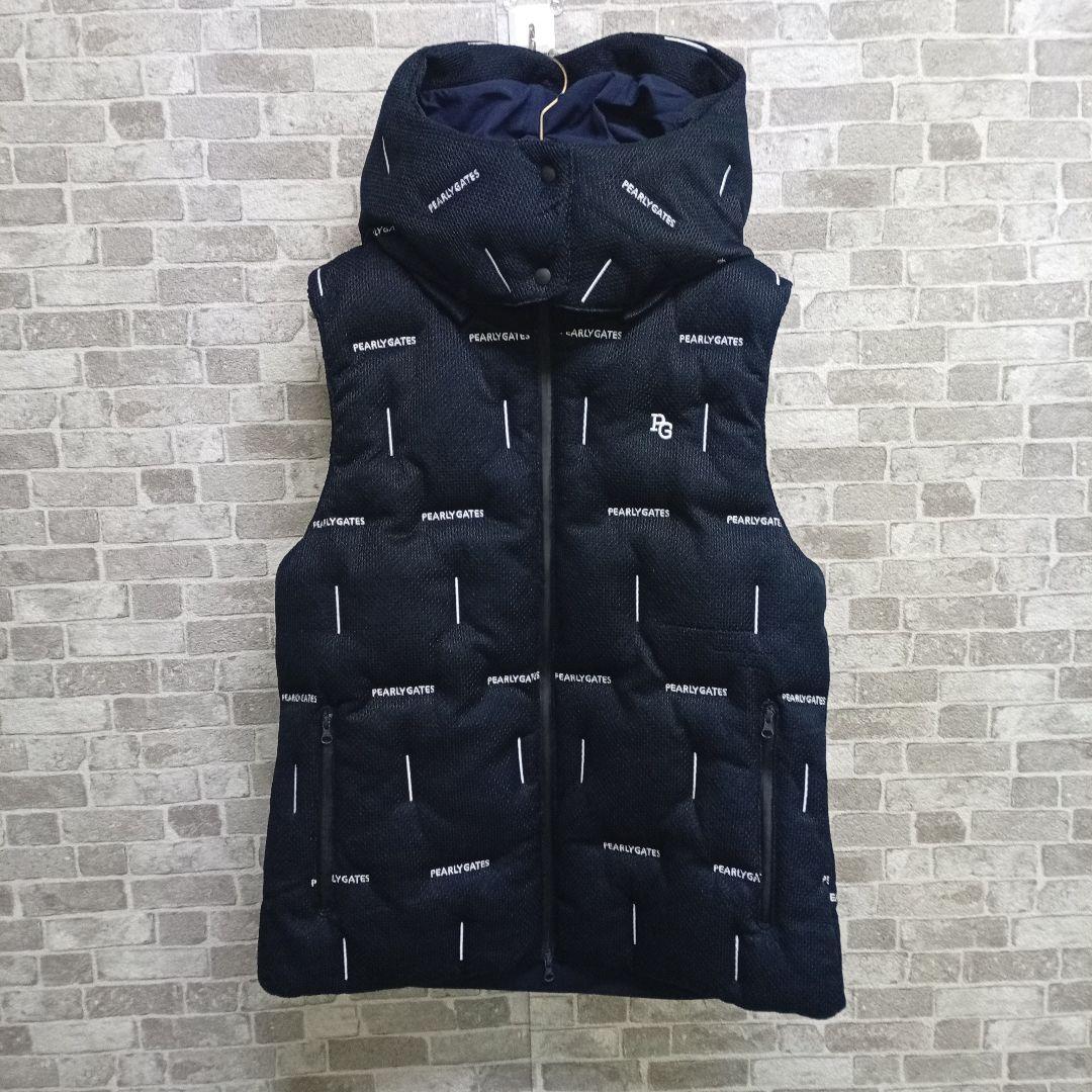 i47〚PEARLY GATES〛中綿フード付きベストネイビー サイズ4