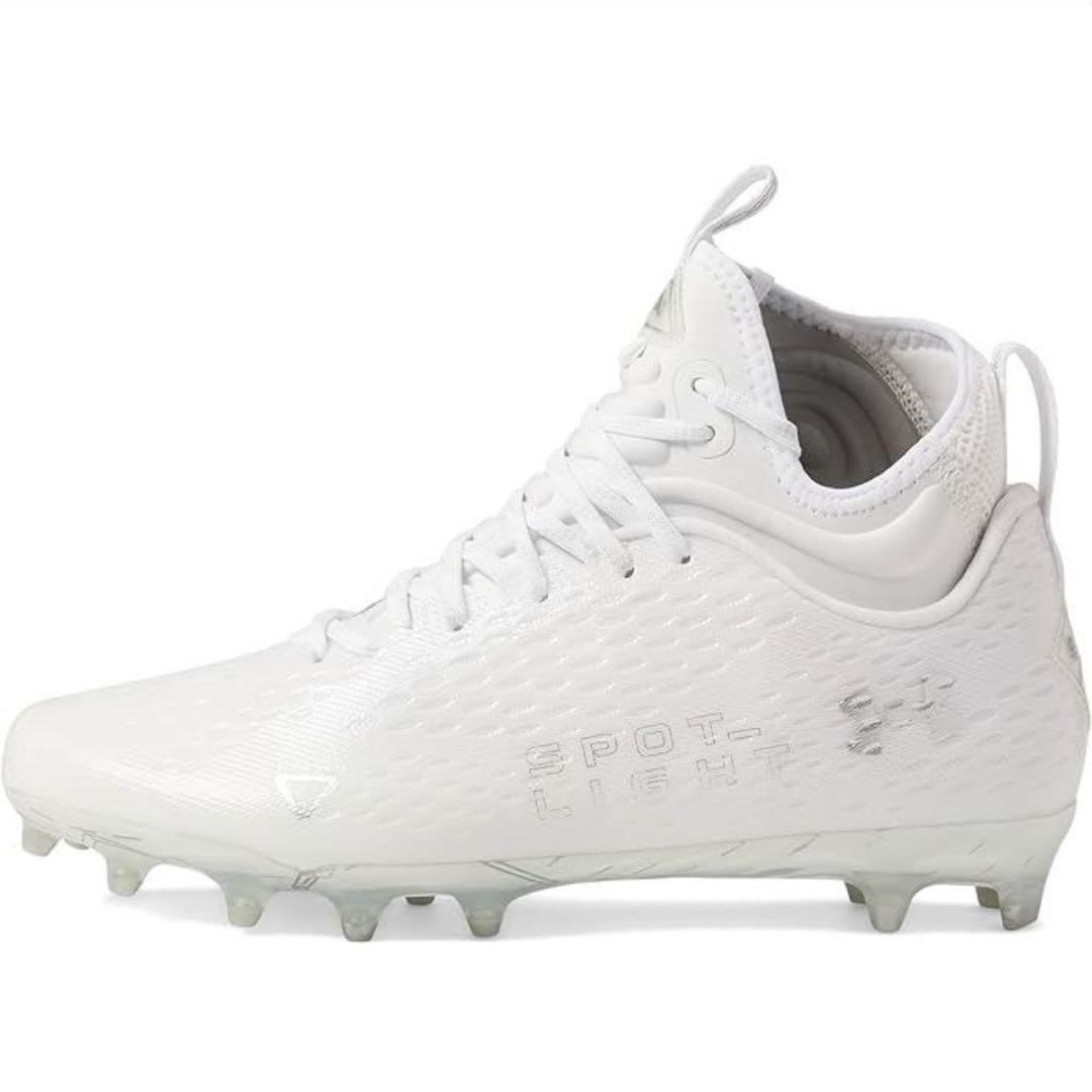 アンダーアーマー 30 スポットライト アメフト スパイク シューズ 白 靴 m