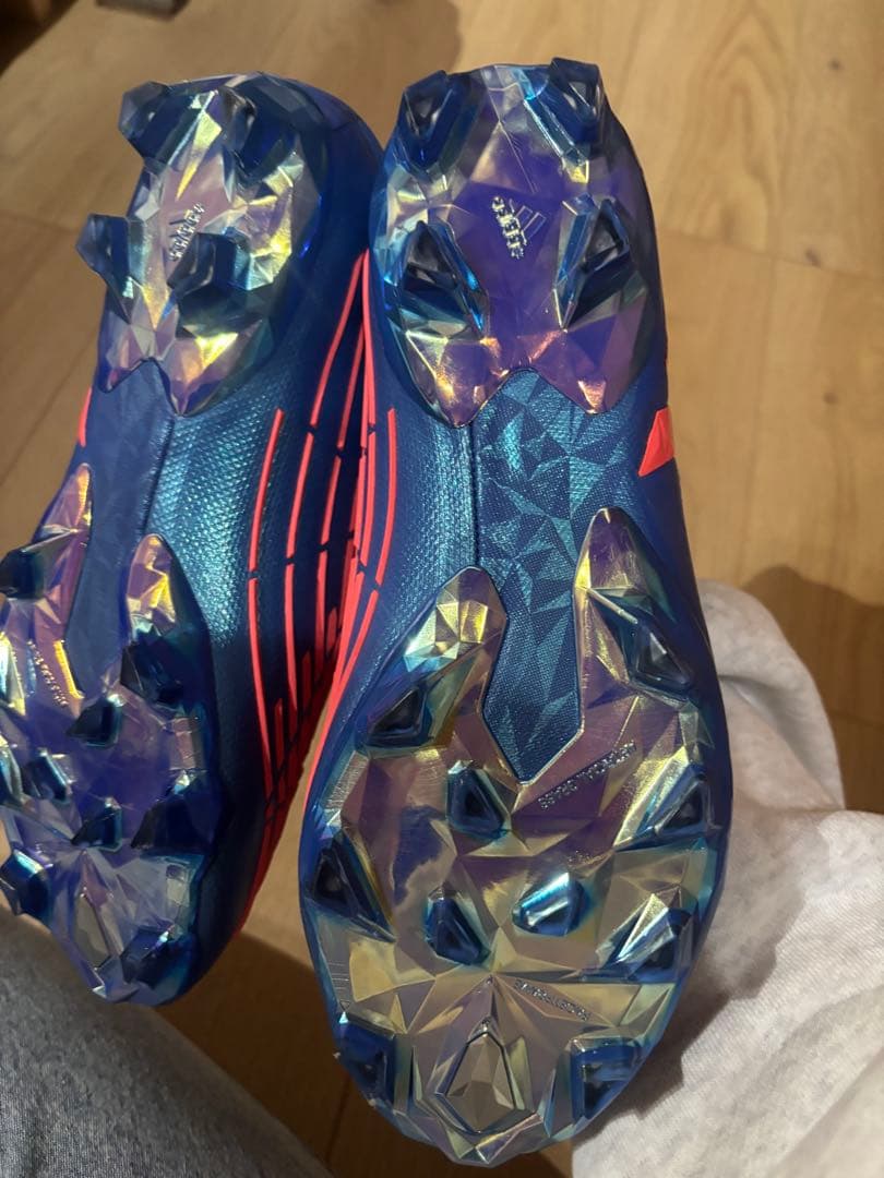 アディダスサッカースパイク26.5値下げ可能