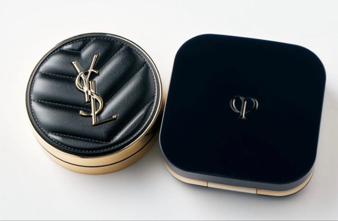 YSL クッションファンデーション ブラック