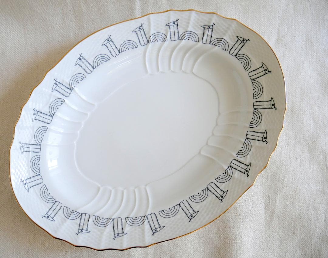 【Bee White】リチャード・ジノリ＆ミナ デザイン　オーバルプレート