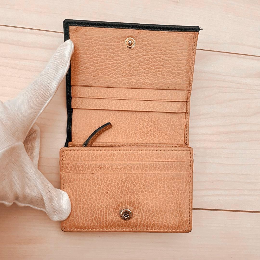 GUCCI 黒 リボンモチーフ 二つ折り財布