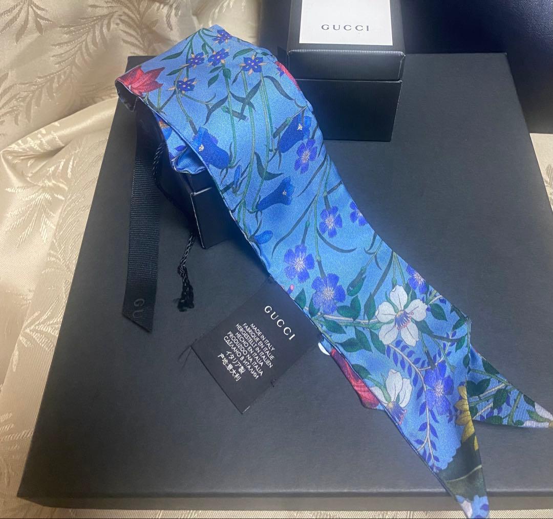 GUCCI フラワープリント 棒タイプシルクスカーフ