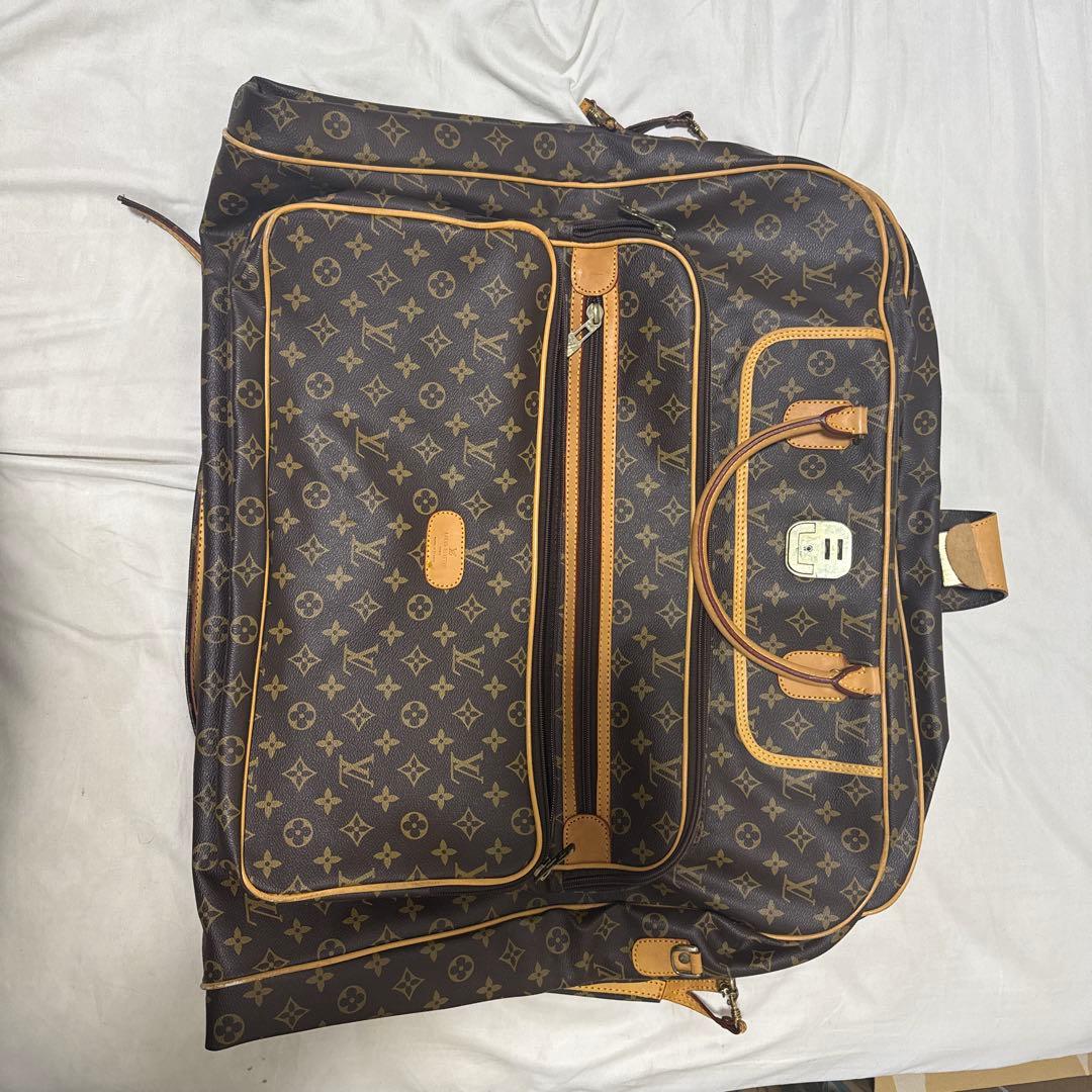 Louis Vuitton 大型ガーメントバッグ