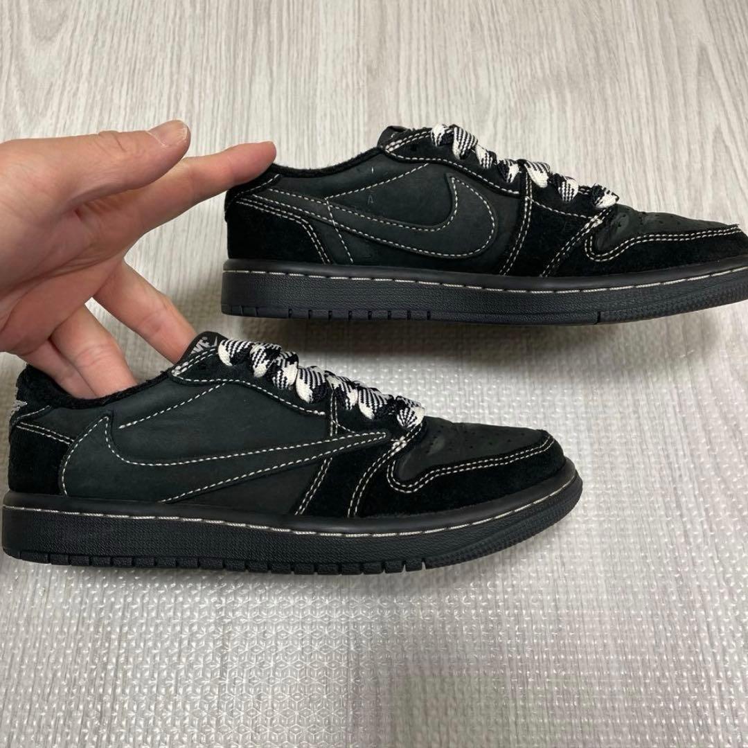 Me. NIKE ナイキ Travis Scott