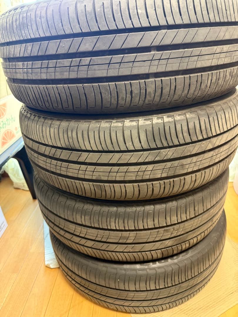 ブリヂストン 19インチタイヤ 溝深さ約6mm2本