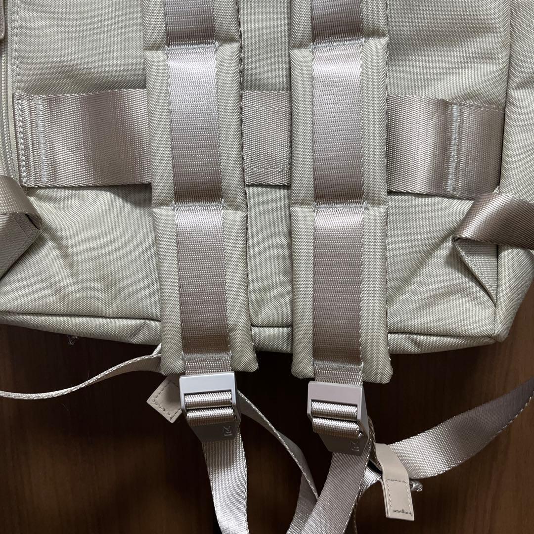 ミレスト　ストラクト　ヘザーグレージュ　M リュック　バックパック