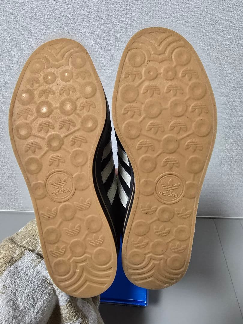 マッシー【箱有り】adidas Gazelle Stack 24.0cm