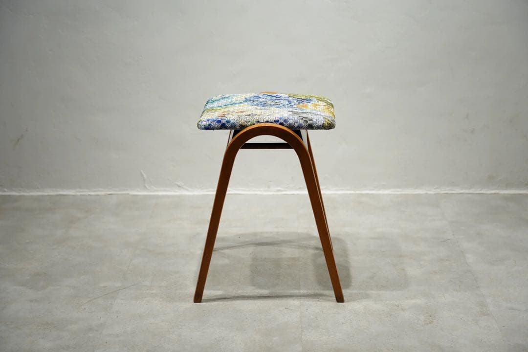 スツール　秋田木工　剣持勇　No.202　スタッキングチェア　椅子