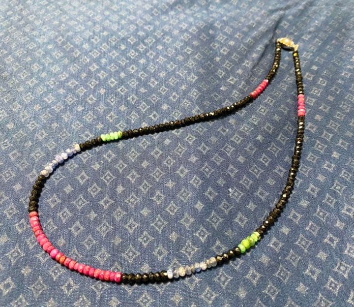 三大貴石ブラックスピネルネックレス