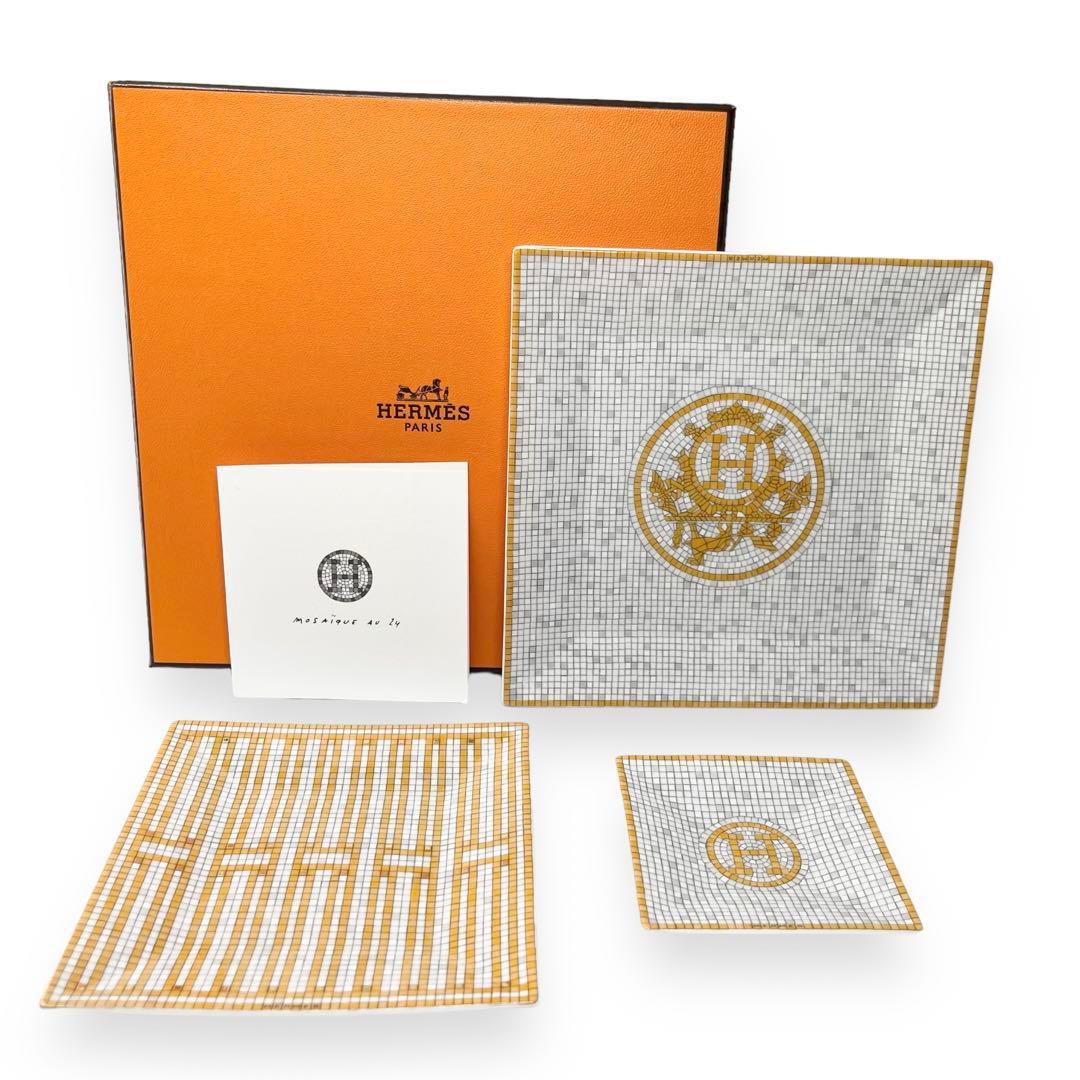 【新品未使用】エルメス　モザイク　角皿　3枚セット　ゴールド　スクエアプレート