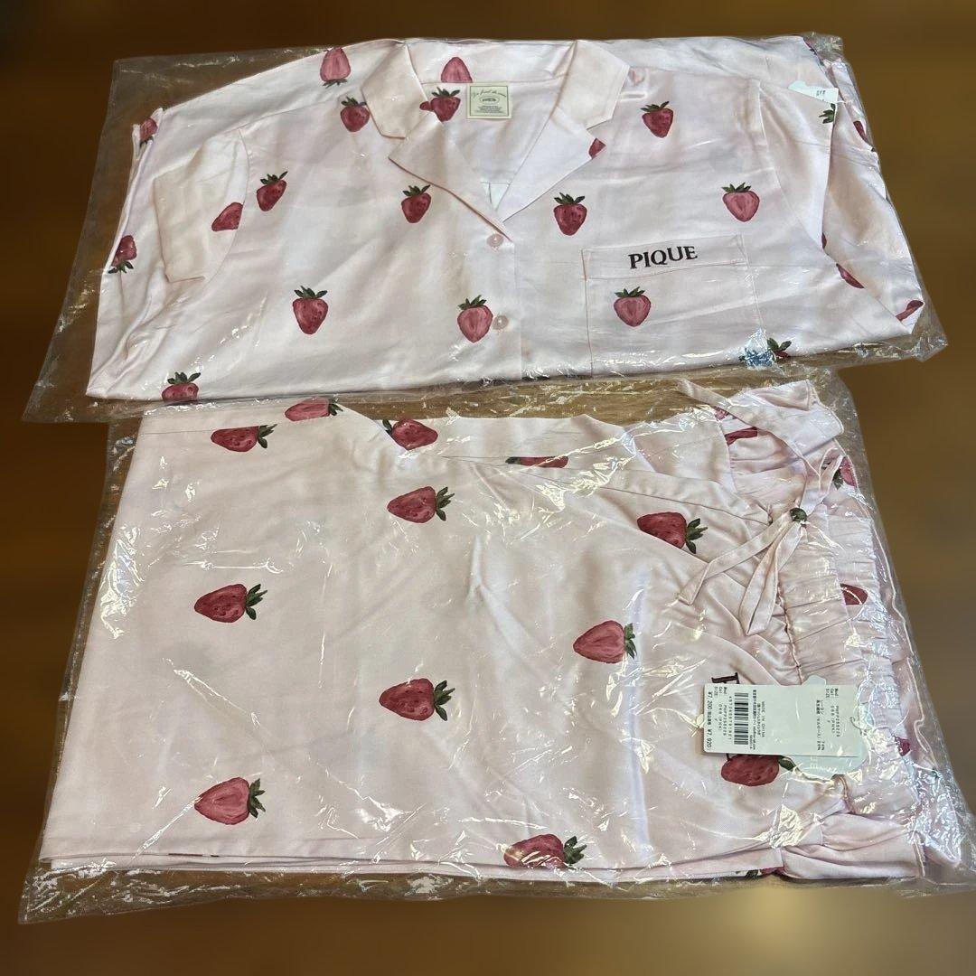 ジェラートピケ　ストロベリー柄　ツイルシャツ　パンツ　上下セット