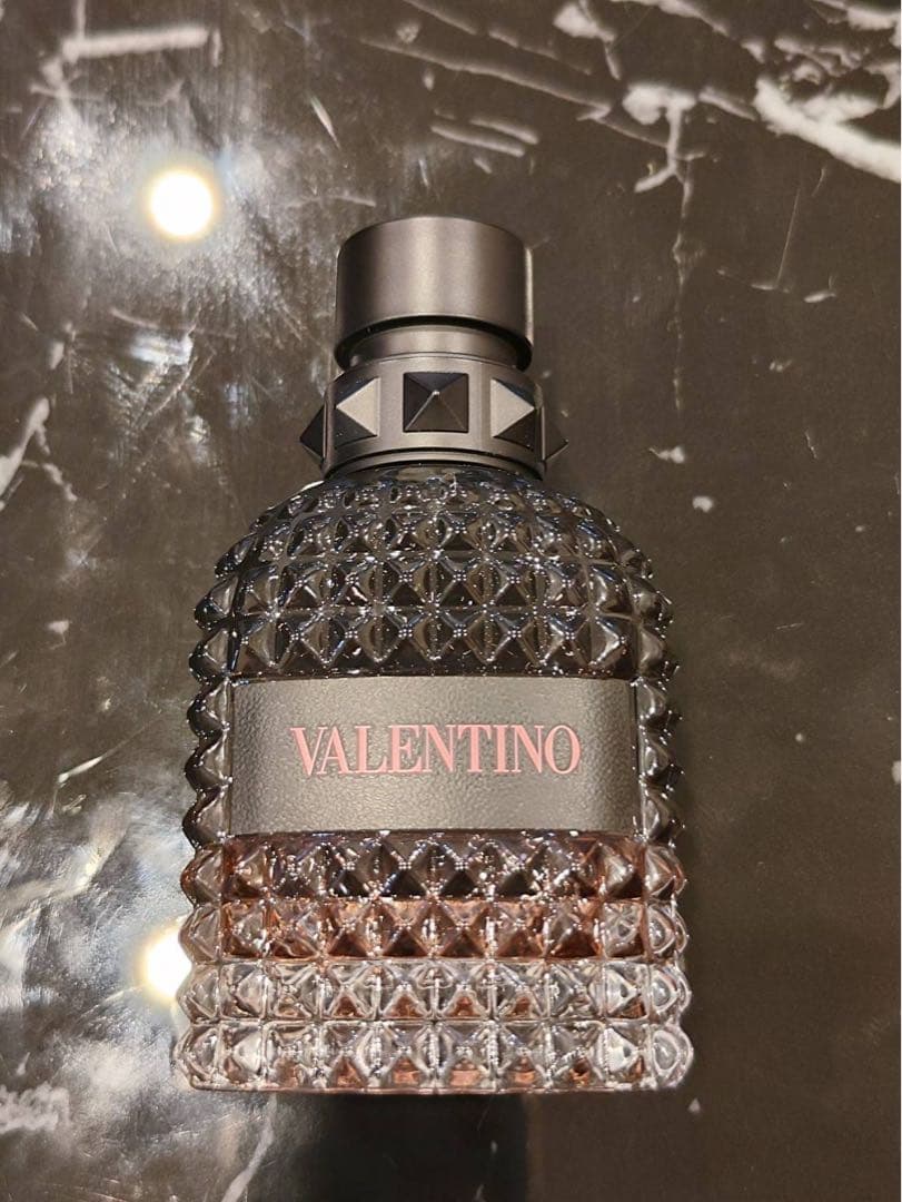 香水(男性用) Born in Roma intense