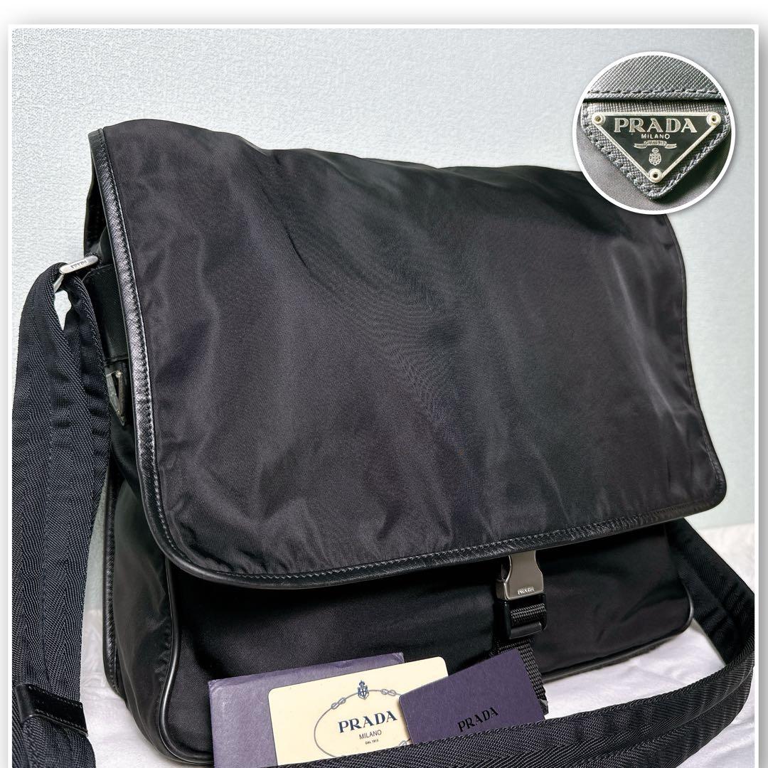 美品✨PRADA メッセンジャーバッグ