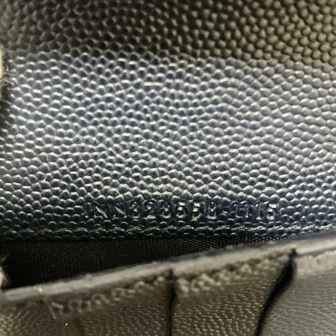 未使用SAINT LAURENTレザーラウンドジップ長財布　ネイビー　箱袋付き