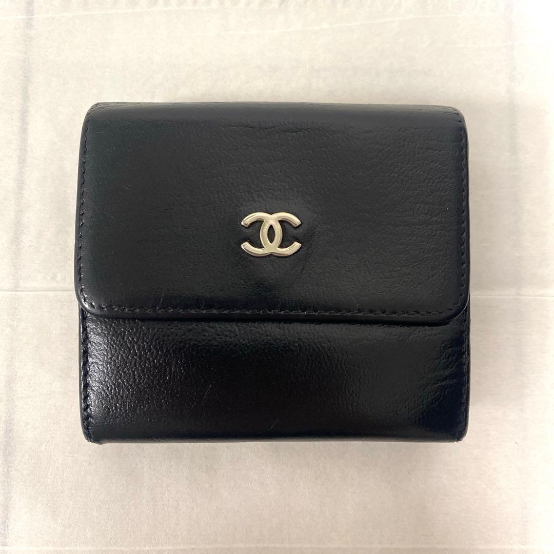 CHANEL 三つ折り財布