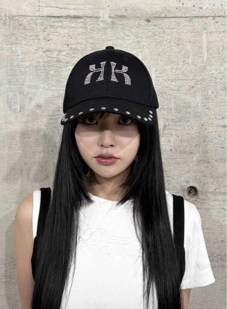 帽子 kisstheclub K studded cap