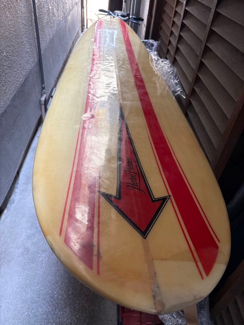 フレッチャーシエープ9ロングボード 赤いストライプ