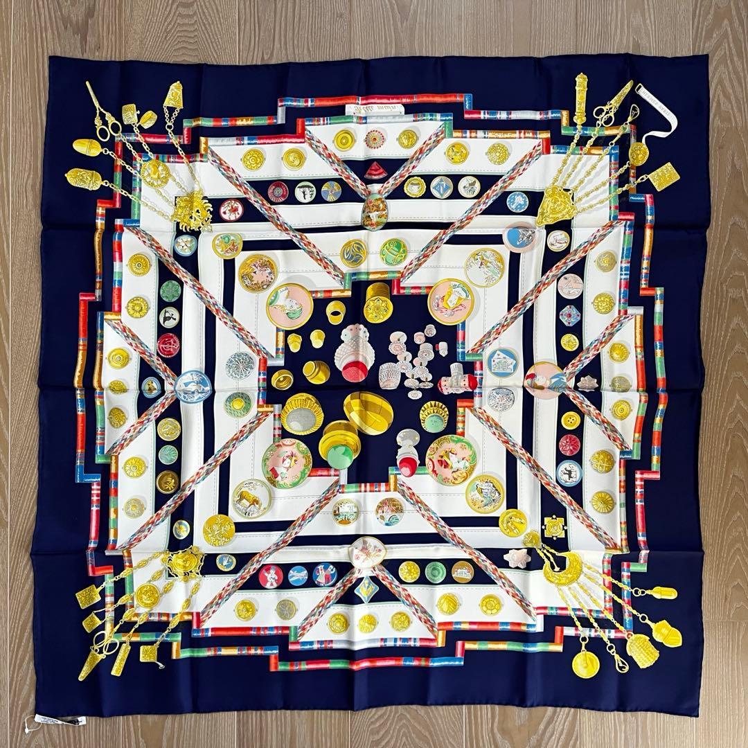 未使用品☆HERMES Pelile main カレ90 エルメス スカーフ