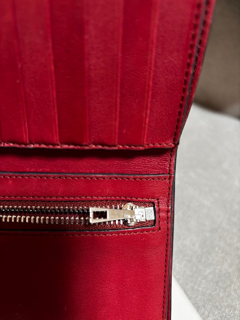 LOEWE 二つ折り財布 ブラウン