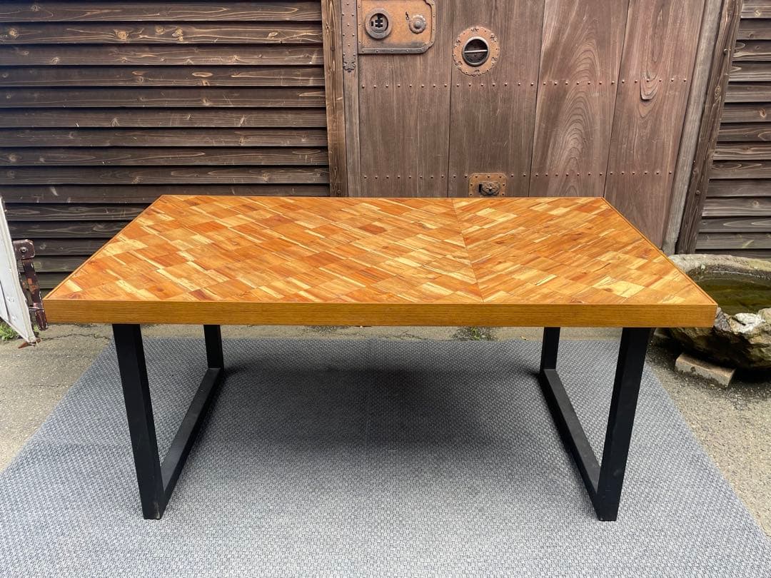 ニトリ　ダイニングテーブル　ロウバスト160　仙台　宮城