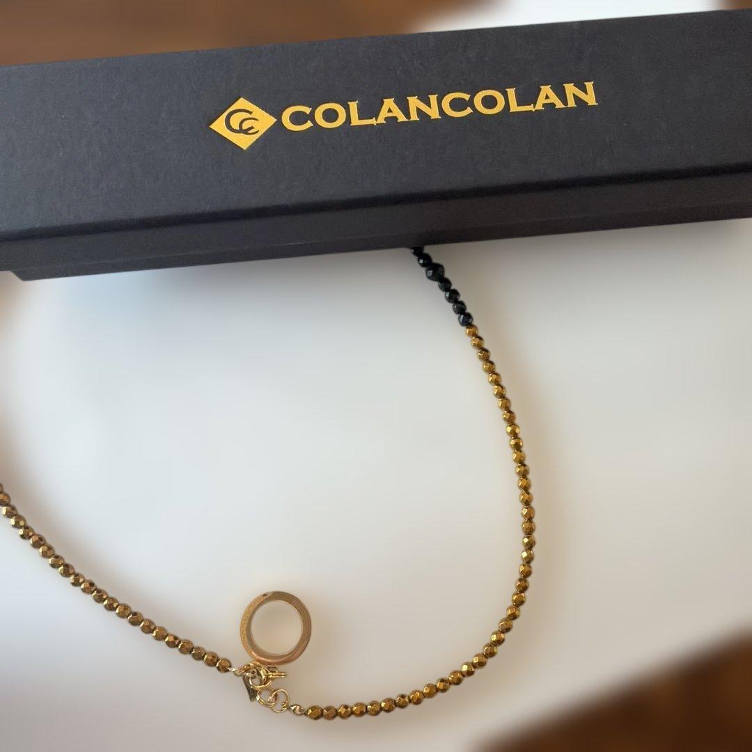 黒と金のビーズ磁気ネックレス ロゴ入り