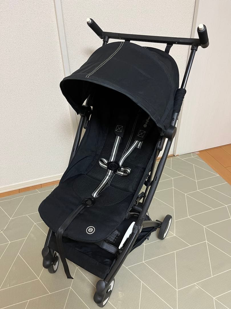 cybexサイベックス＊リベル＊ブラック ベビーカー
