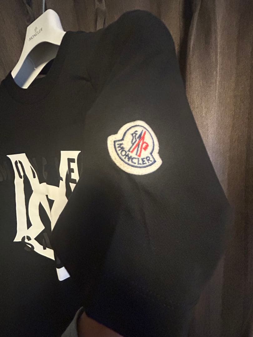 MONCLER ブラック Tシャツ L