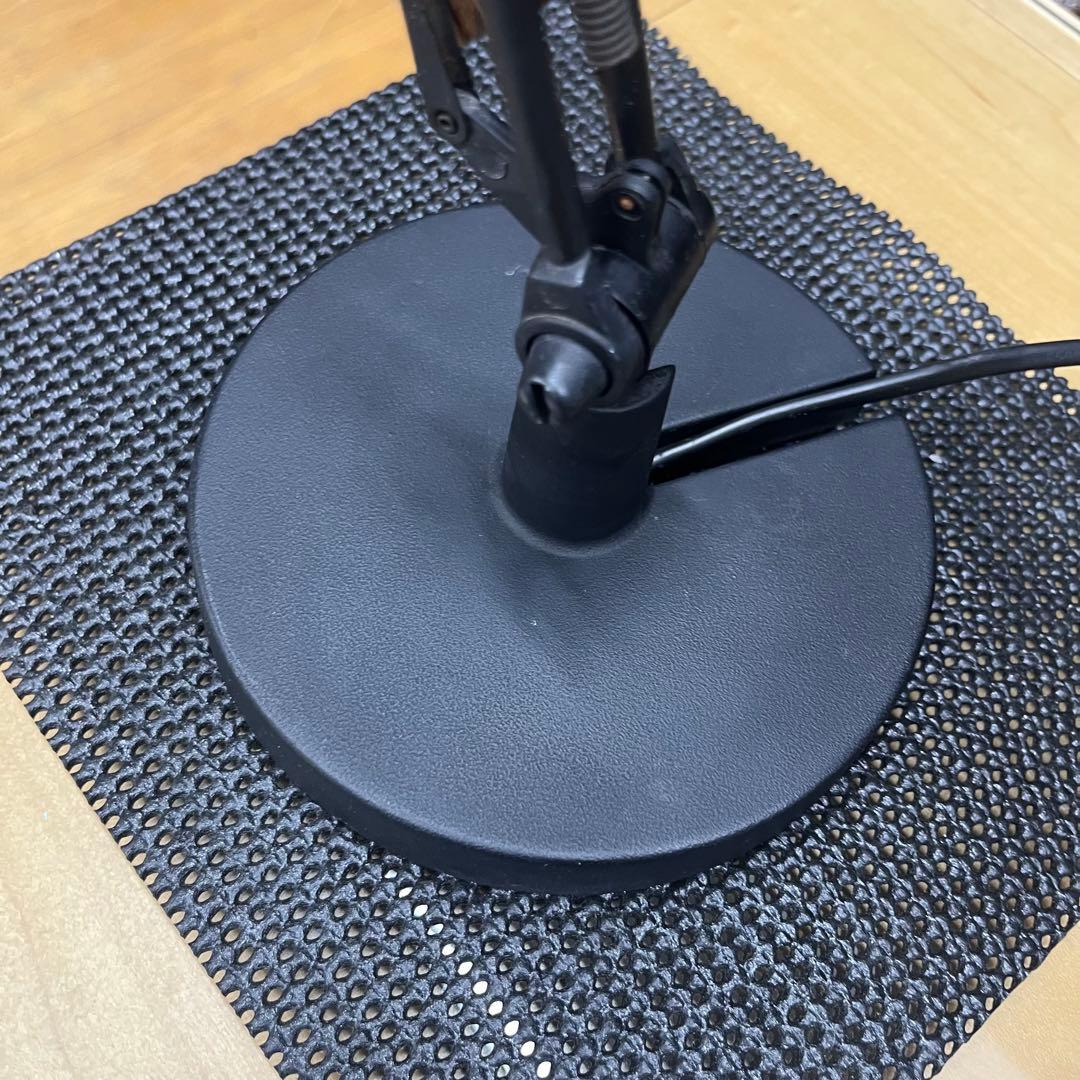 LUCEPLAN（ルーチェプラン）ベレニーチェ　デスクライト　一箇所ヒビあり