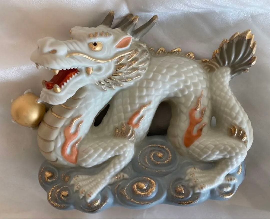龍置物（室町招福辰（天翔龍）- 薬師窯 -）