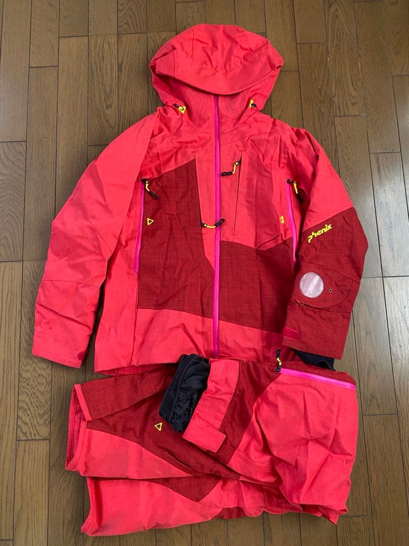11月まで★送料込★ phenix スキーウェア上下セット　ピンク