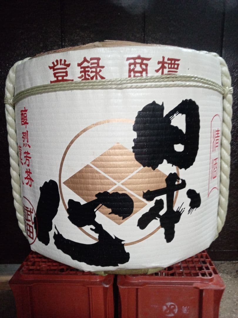 日本心（やまとごころ）武田酒造　四斗樽（空樽）容器 72L用