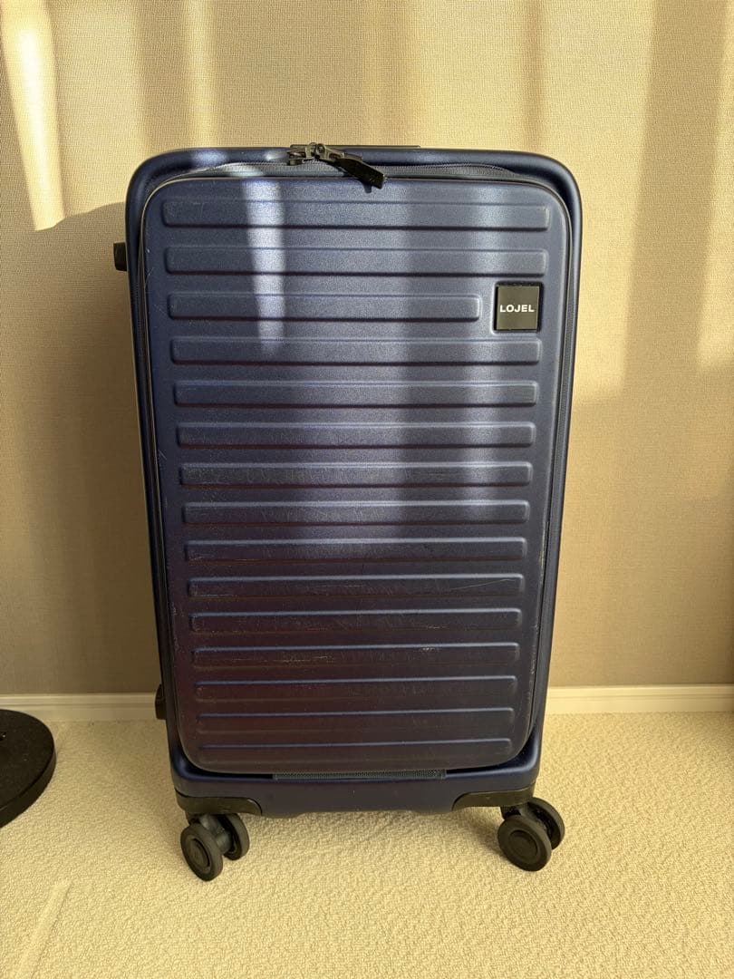 【値下】LOJEL Cubo-S ネイビー キャリーケース 縦