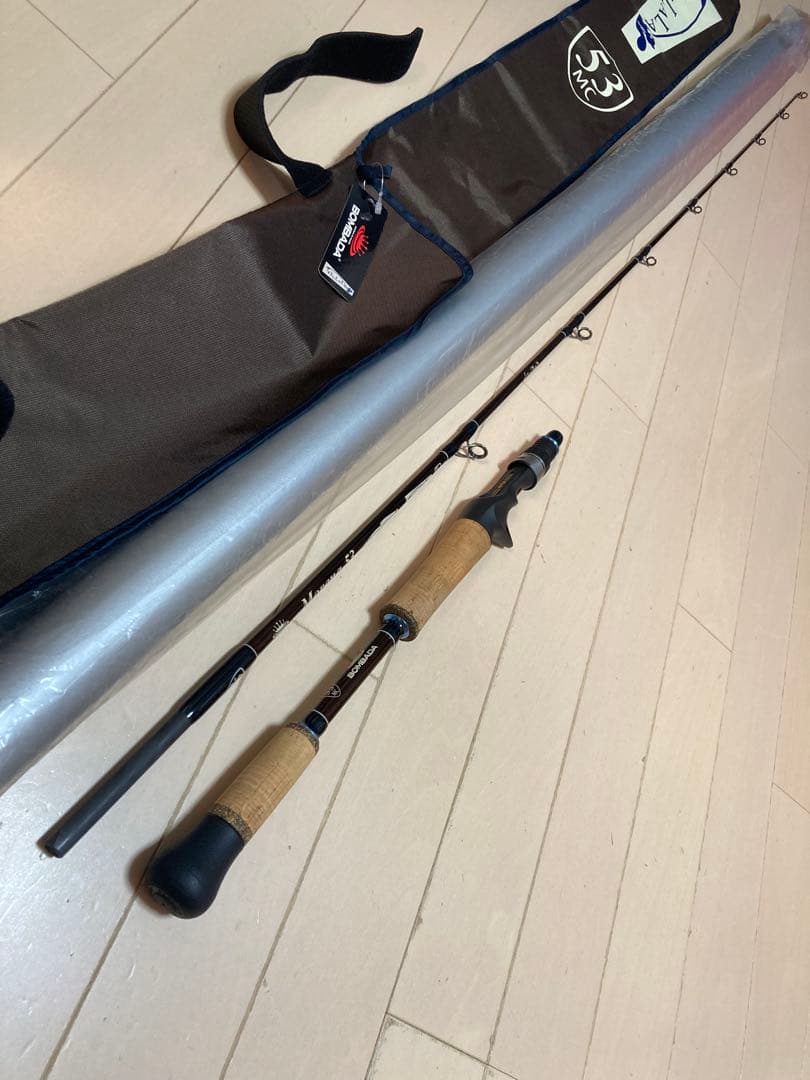 ツララ ボンバダアグア モレーナ53