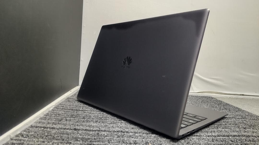 HUAWEI MachW29 8世代 i7 16GB SSD512GB オフィス
