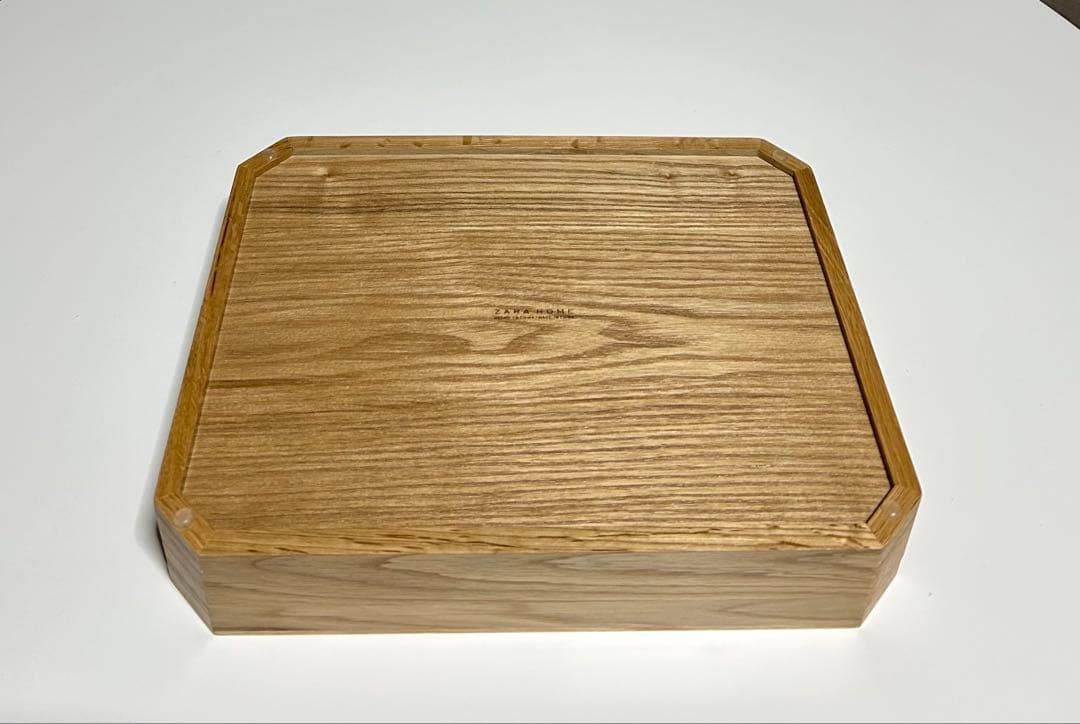 ZARA ウッドジュエリーボックス