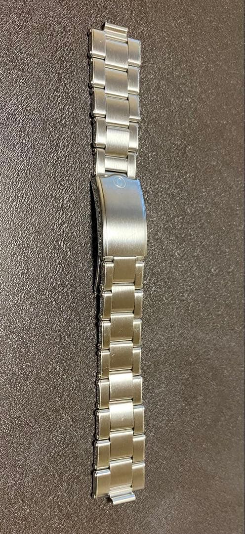 OUTLINE アウトライン　リベットブレス　ラグ幅18mm 20mm 汎用